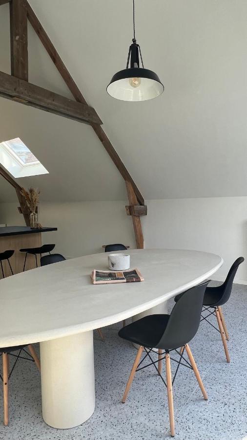 Gezellige Loft Met Twee Slaapkamers 예페르 외부 사진