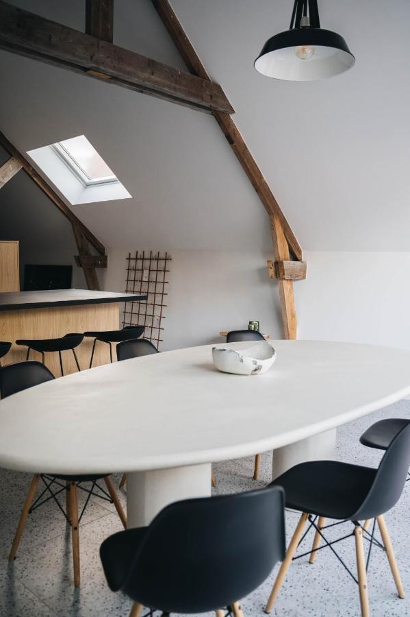 Gezellige Loft Met Twee Slaapkamers 예페르 외부 사진